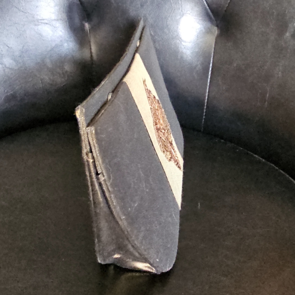 Nwt Elegant Gold Bronze Clutch Bag - Picture 9 of 9